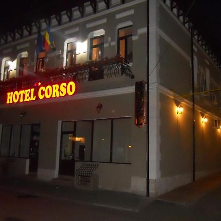 Hotel Corso Buzău Esterno foto